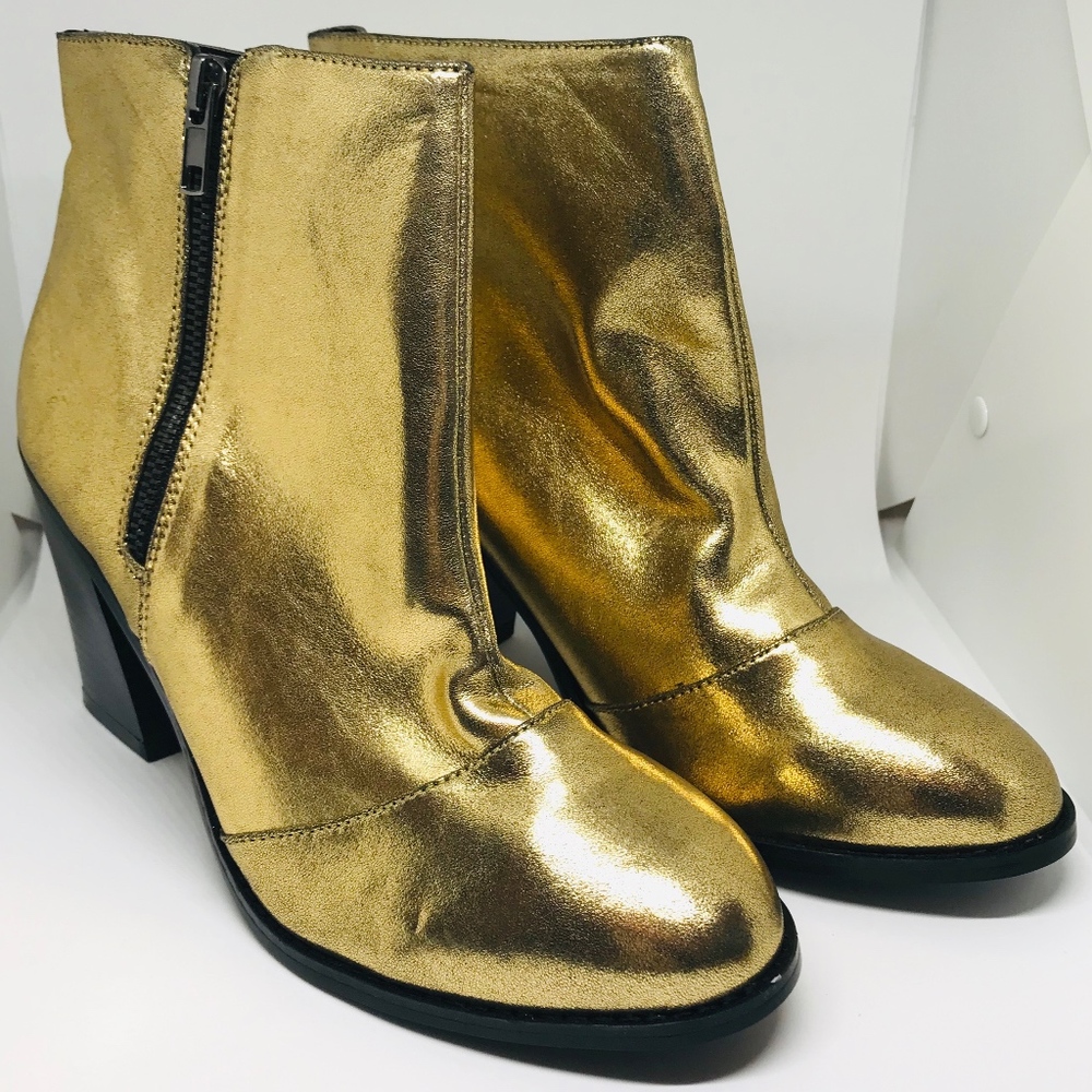 Brand new NastyGal golden ankle bootie size 9 US